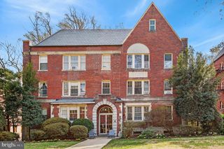 3022 PORTER ST NW #102, Washington, DC 20008