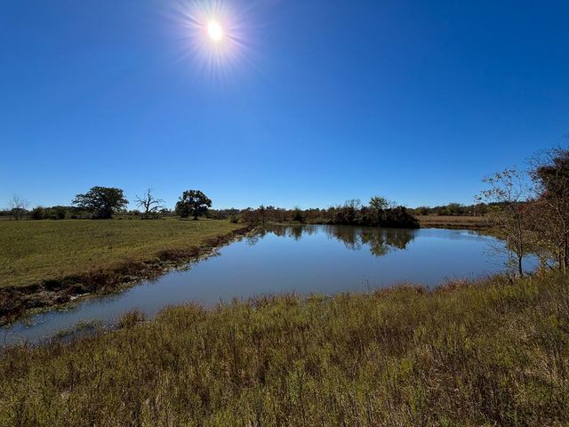 1658 State Highway 75 N, Huntsville, TX 77320