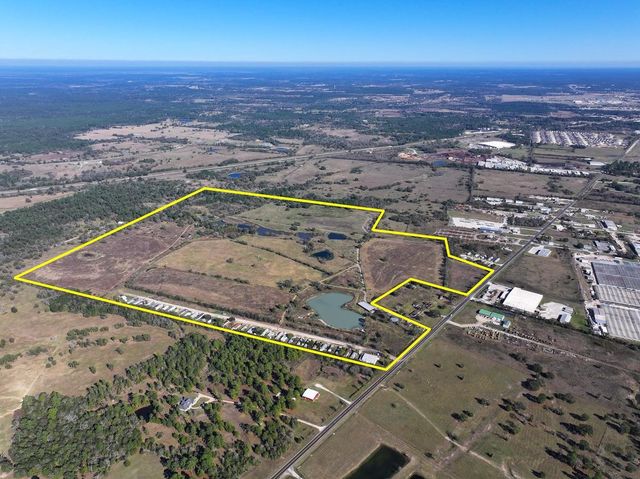 1658 State Highway 75 N, Huntsville, TX 77320