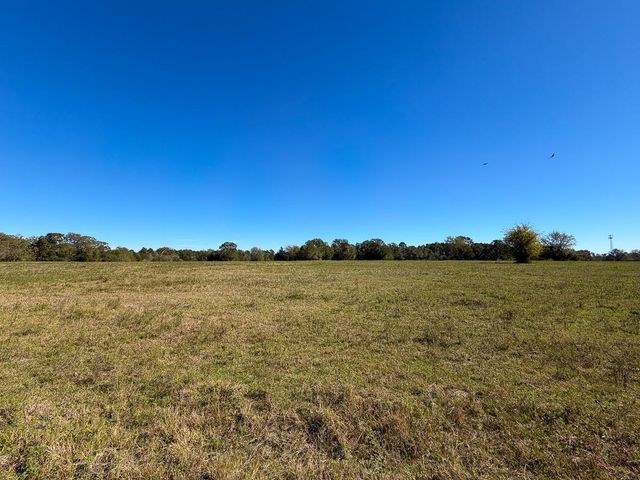 1658 State Highway 75 N, Huntsville, TX 77320