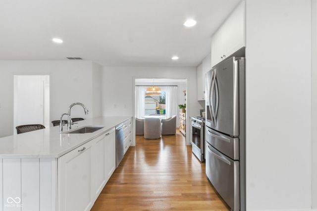 12737 Wembly Road, Carmel, IN 46033