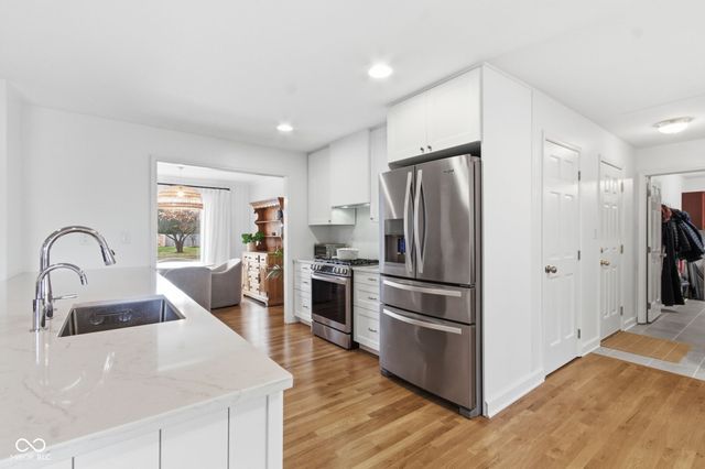 12737 Wembly Road, Carmel, IN 46033