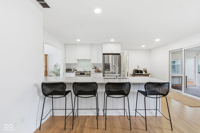 12737 Wembly Road, Carmel, IN 46033