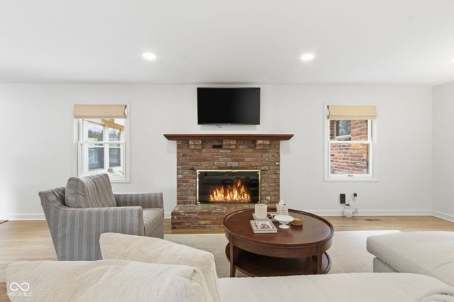 12737 Wembly Road, Carmel, IN 46033