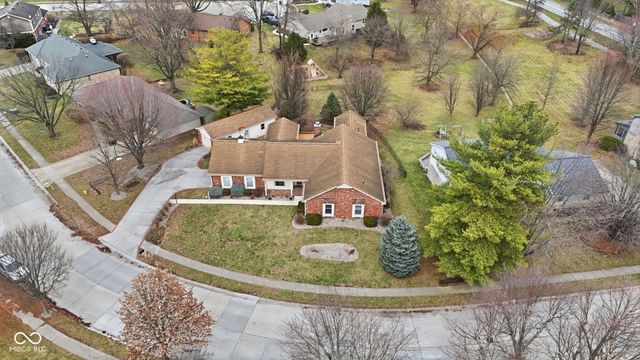 12737 Wembly Road, Carmel, IN 46033