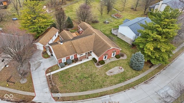 12737 Wembly Road, Carmel, IN 46033