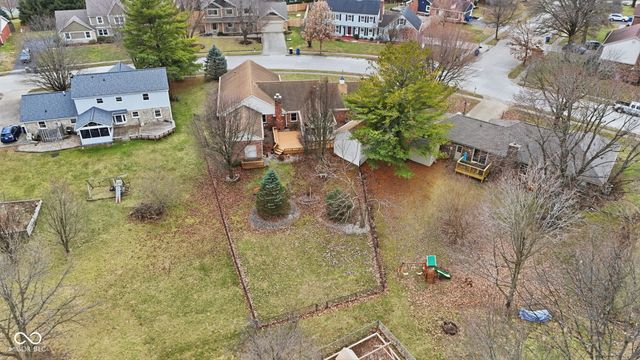 12737 Wembly Road, Carmel, IN 46033