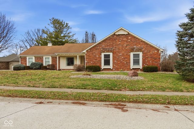 12737 Wembly Road, Carmel, IN 46033