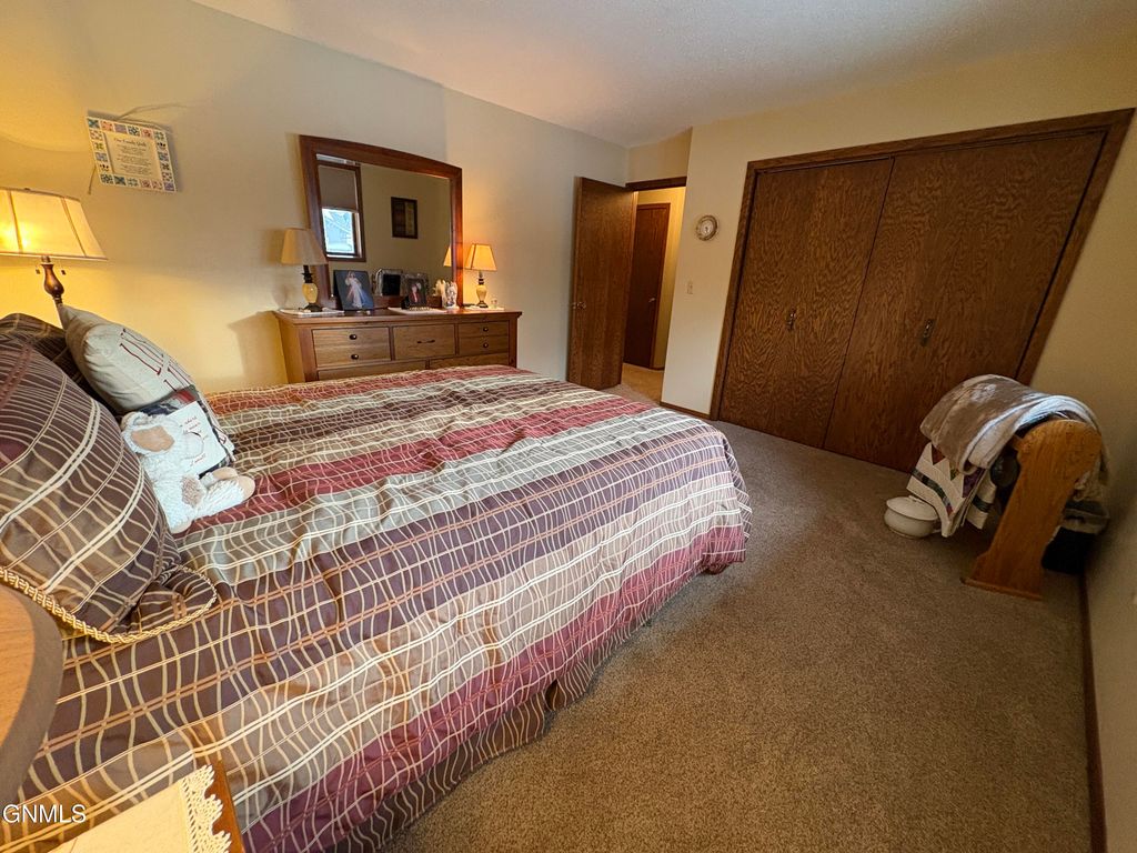 21 6th Avenue NW, LaMoure, ND 58458 photo 14