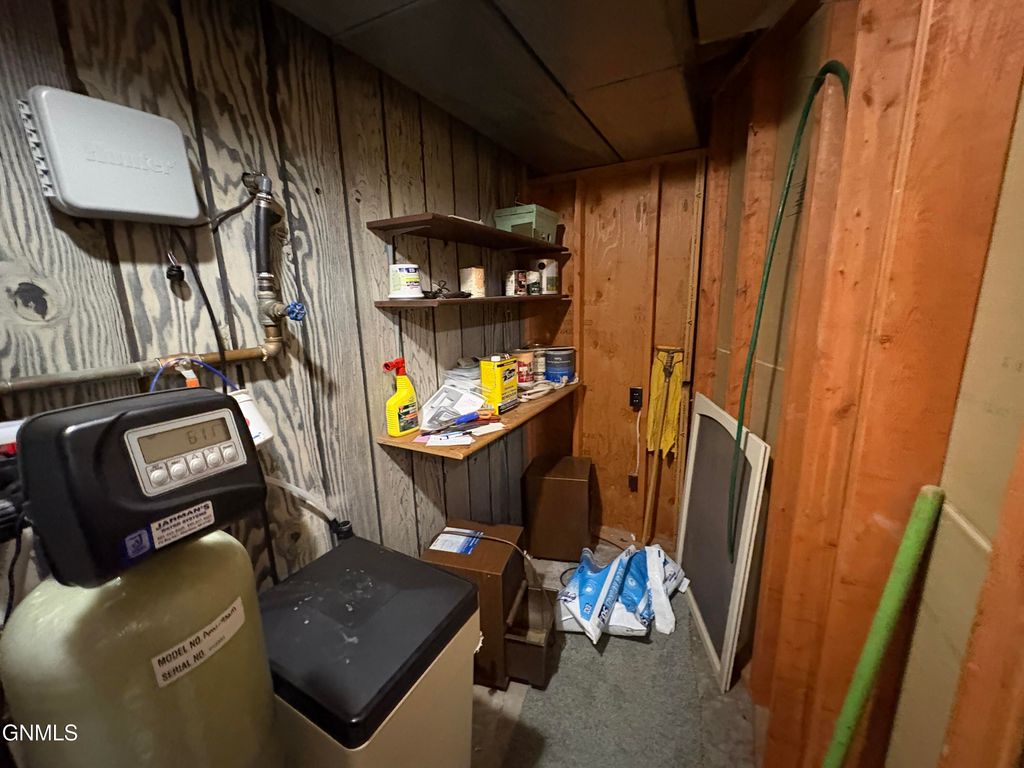 21 6th Avenue NW, LaMoure, ND 58458 photo 30