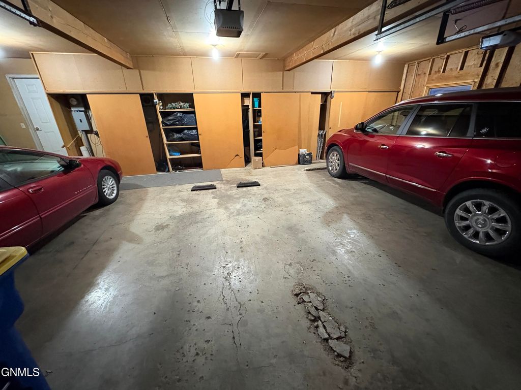 21 6th Avenue NW, LaMoure, ND 58458 photo 32