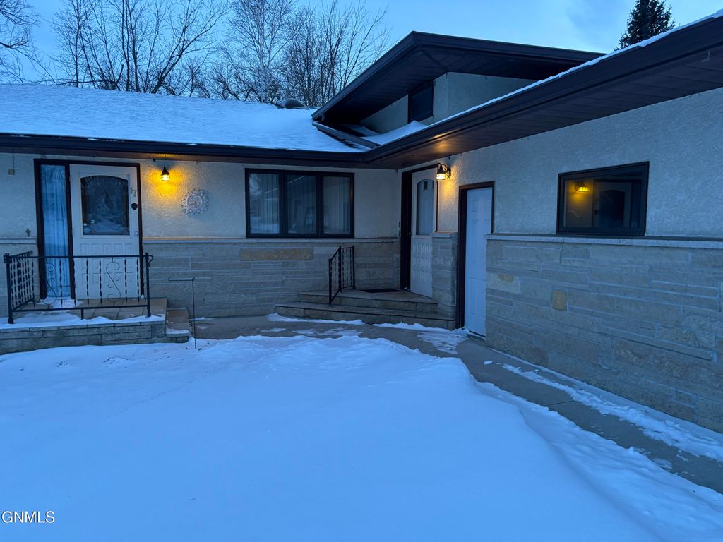 21 6th Avenue NW, LaMoure, ND 58458 photo 34