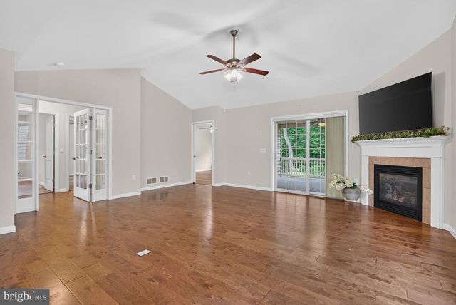 187 WAYPOINT DR, Lancaster, PA 17603