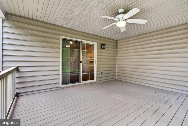 187 WAYPOINT DR, Lancaster, PA 17603
