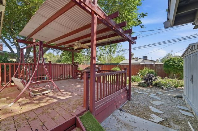 30000 Kasson Rd 2H27 Sunset Dr, Tracy, CA 95304