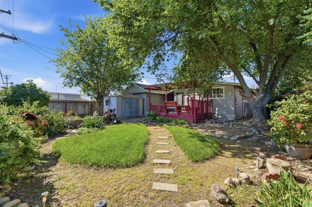 30000 Kasson Rd 2H27 Sunset Dr, Tracy, CA 95304