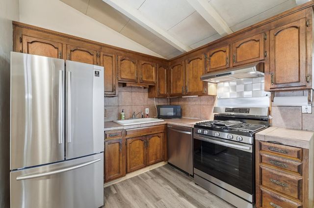 30000 Kasson Rd 2H27 Sunset Dr, Tracy, CA 95304