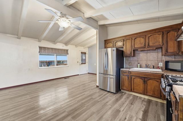 30000 Kasson Rd 2H27 Sunset Dr, Tracy, CA 95304