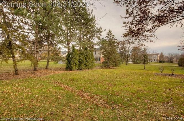 4316 Lehigh Drive, Troy, MI 48098