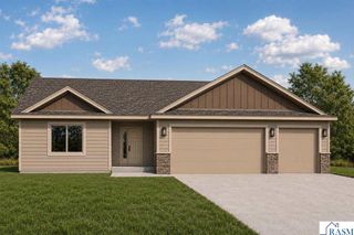 286 Three Lakes Drive, Madison Lake, MN 56063