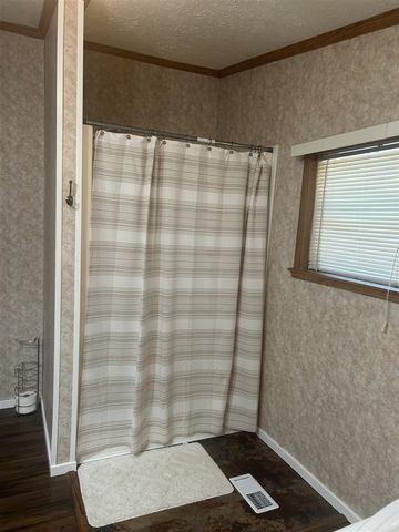 13262 Country Ln, New Buffalo, MI 49117