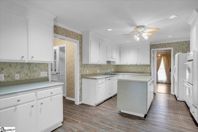 17 Seabury Drive, Greenville, SC 29615