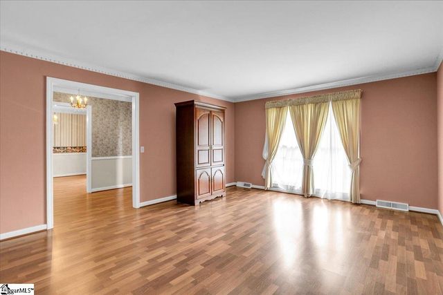 17 Seabury Drive, Greenville, SC 29615