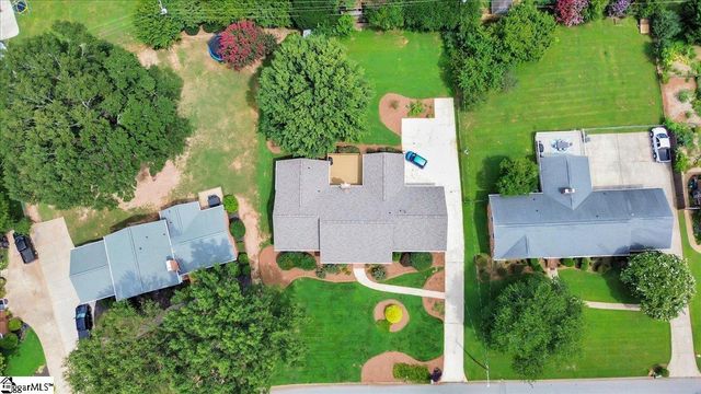 17 Seabury Drive, Greenville, SC 29615