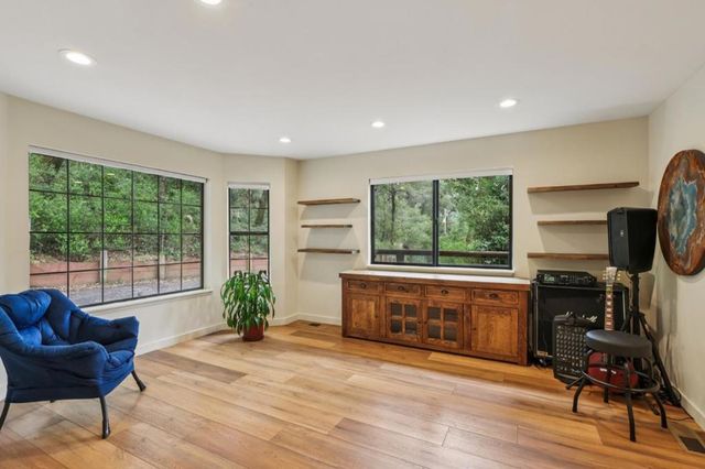 17386 Tressel Pass Road, Boulder Creek, CA 95006