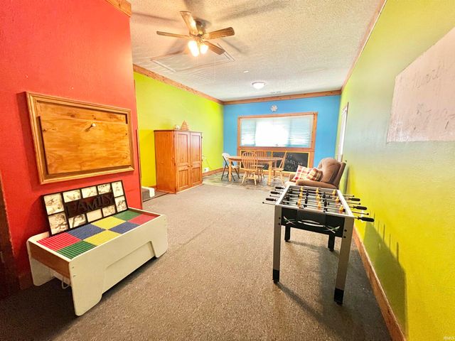 2833 Terri Lane, Newburgh, IN 47630