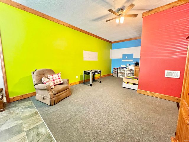 2833 Terri Lane, Newburgh, IN 47630