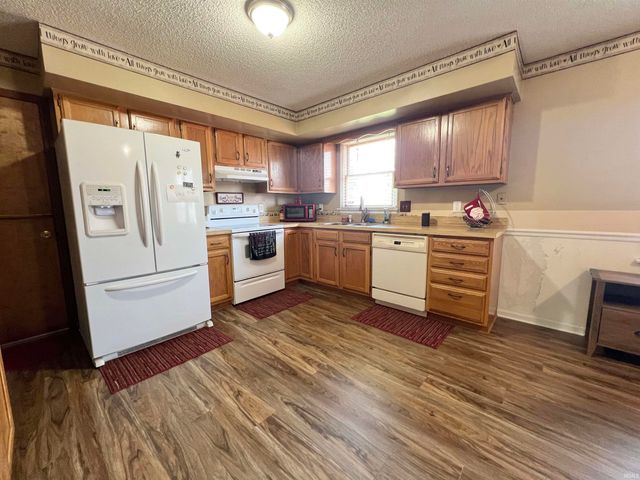 2833 Terri Lane, Newburgh, IN 47630