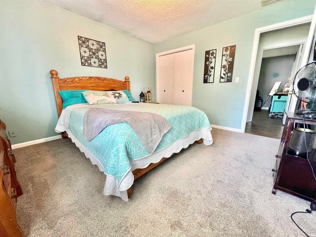 2833 Terri Lane, Newburgh, IN 47630