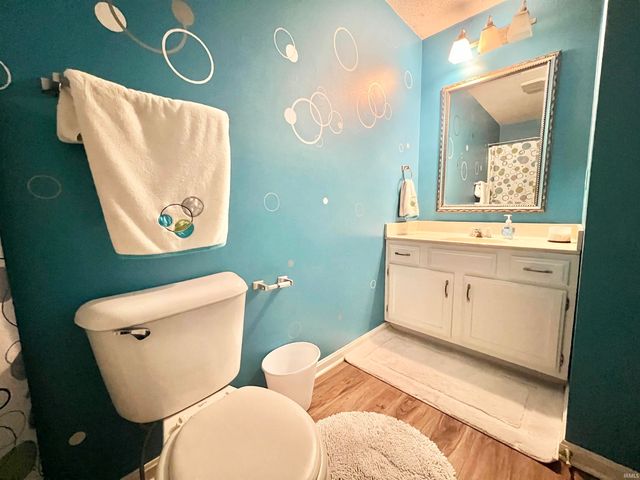 2833 Terri Lane, Newburgh, IN 47630