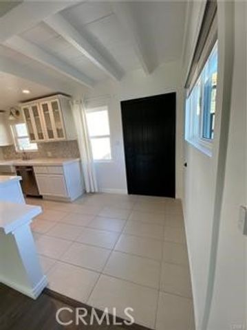 3734 E Coast Highway, Corona Del Mar (newport Beach), CA 92625