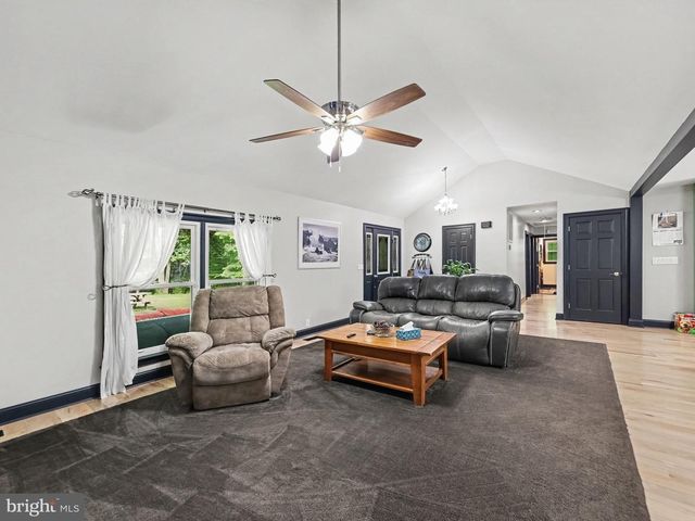 13480 SPRUCE DR, King George, VA 22485
