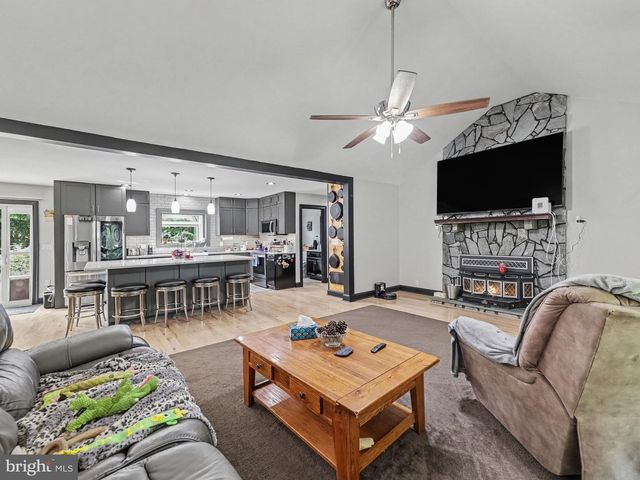 13480 SPRUCE DR, King George, VA 22485