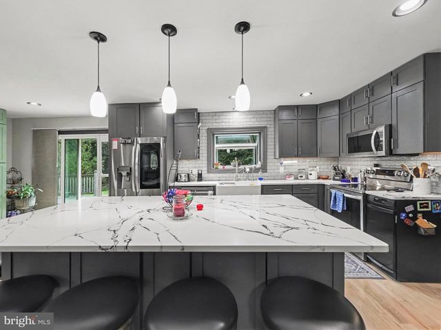 13480 SPRUCE DR, King George, VA 22485