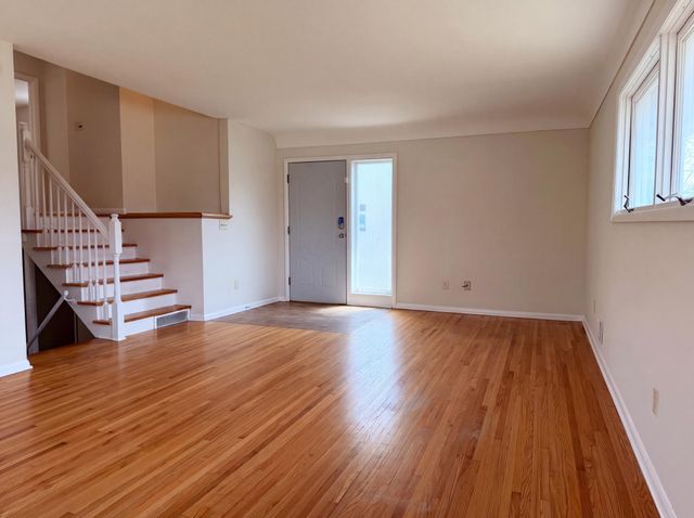 354 111th Avenue NW, Coon Rapids, MN 55448