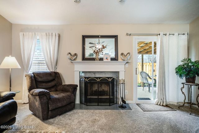 181 Shawnee Cir, Mt Washington, KY 40047