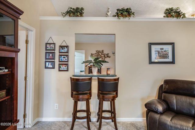 181 Shawnee Cir, Mt Washington, KY 40047