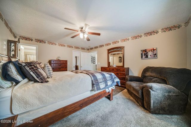 181 Shawnee Cir, Mt Washington, KY 40047