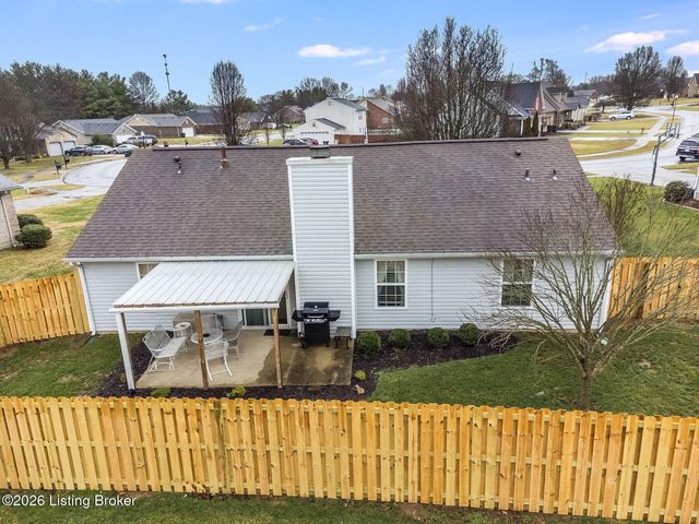 181 Shawnee Cir, Mt Washington, KY 40047