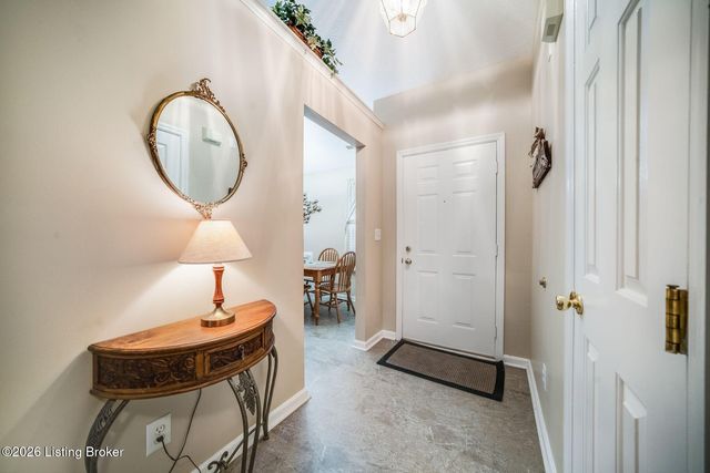 181 Shawnee Cir, Mt Washington, KY 40047