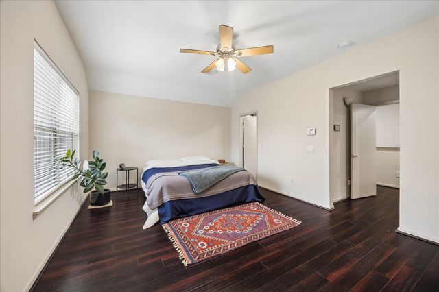 5218 Petty Street F, Houston, TX 77007
