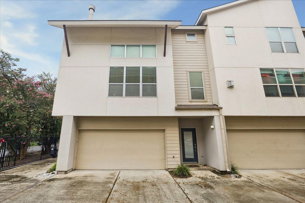 5218 Petty Street F, Houston, TX 77007