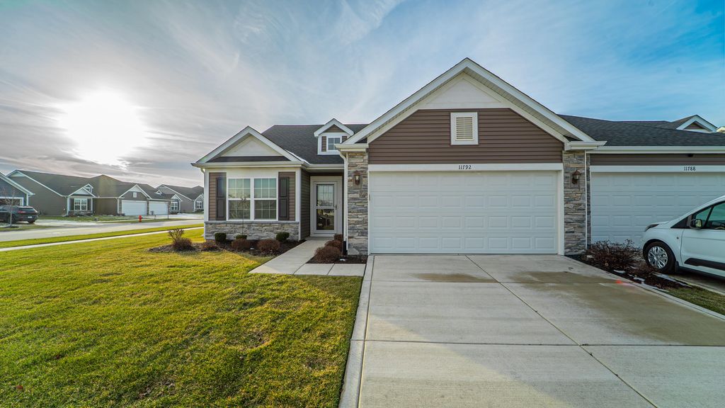 11792 Rhode Island Street, Crown Point, IN 46307