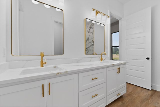 4737 Pine Ridge Court, Athens, TX 75752