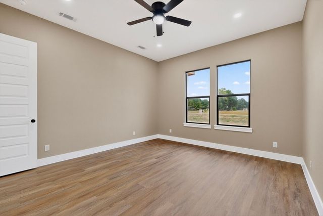 4737 Pine Ridge Court, Athens, TX 75752