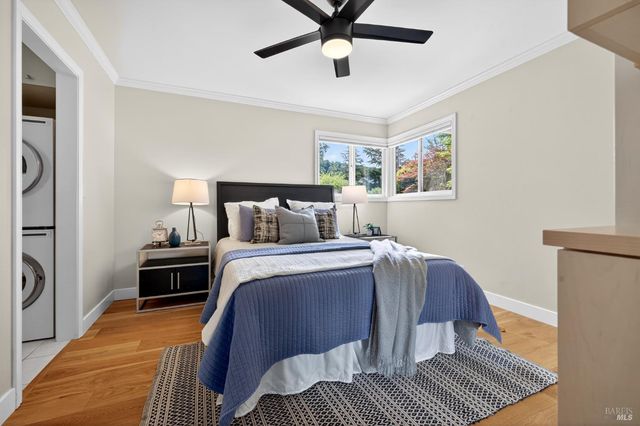 3329 Bonita Vista Ln, Santa Rosa, CA 95404